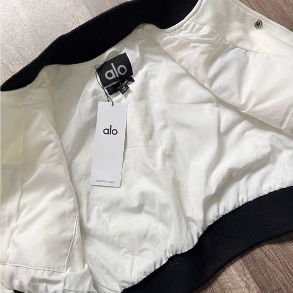 ALO Yoga Women's Cream Varsity Jacket with Black Accents - Picture 3 of 4